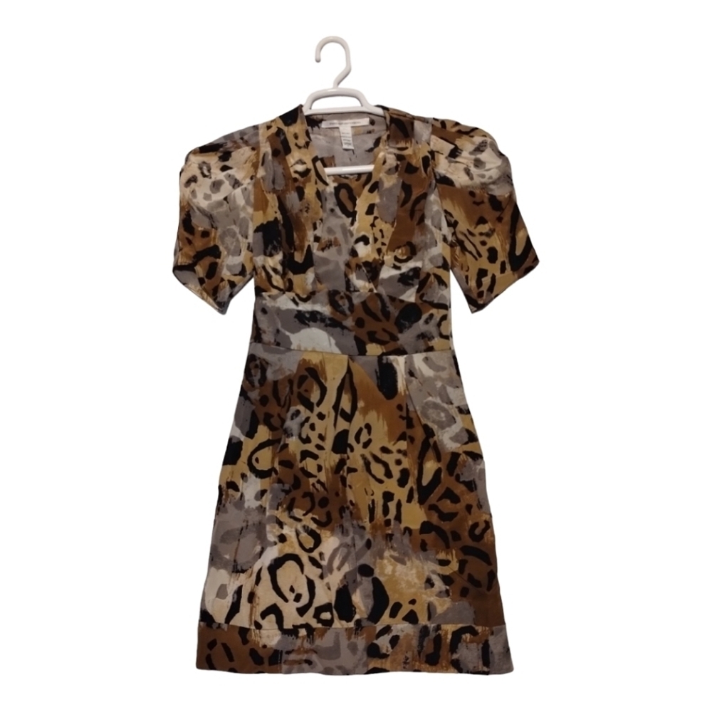 Diane Von Furstenberg DVF Sabine Silk Animal Print Mini Dress Sz 0